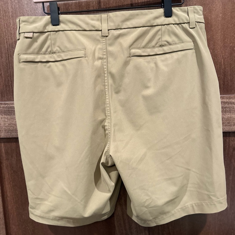 VRST Dark Khaki Men's Flat Front Shorts - Picture 2 of 6